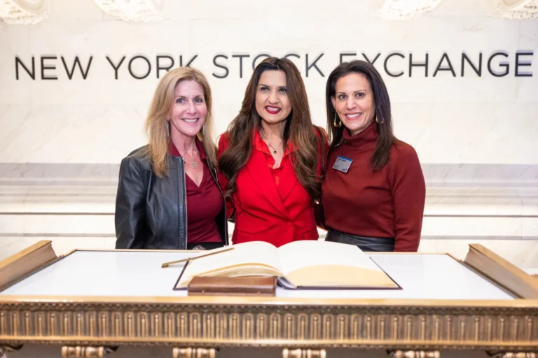 Signing the NYSE book – previous WLDA Summit